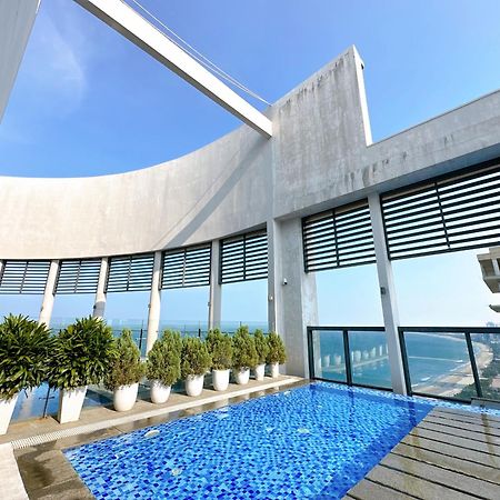 Luxury Apt Opposite Mykhe Beach Дананг Экстерьер фото