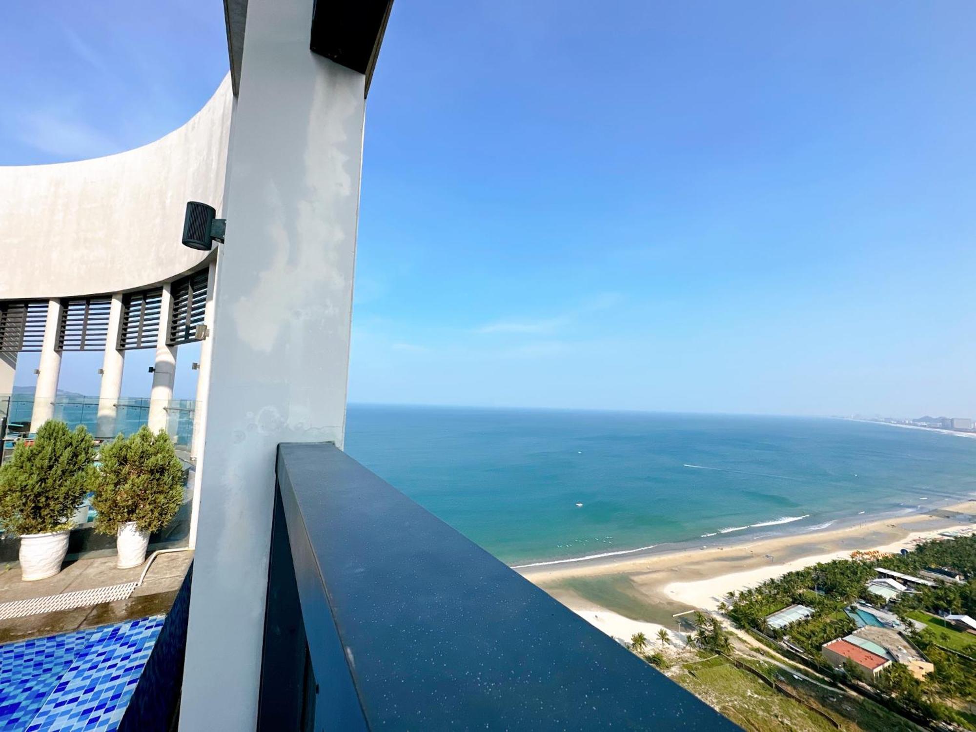 Luxury Apt Opposite Mykhe Beach Дананг Экстерьер фото