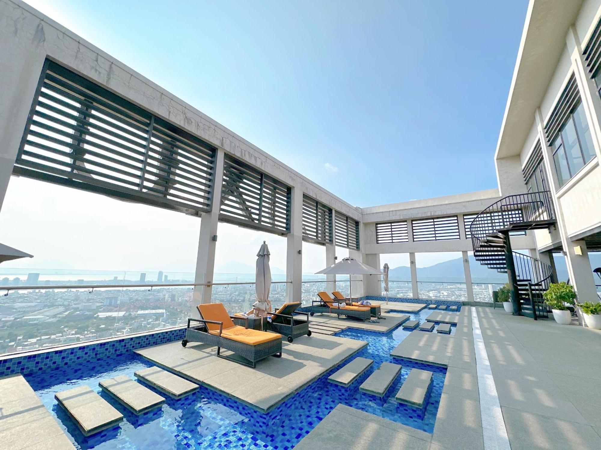 Luxury Apt Opposite Mykhe Beach Дананг Экстерьер фото