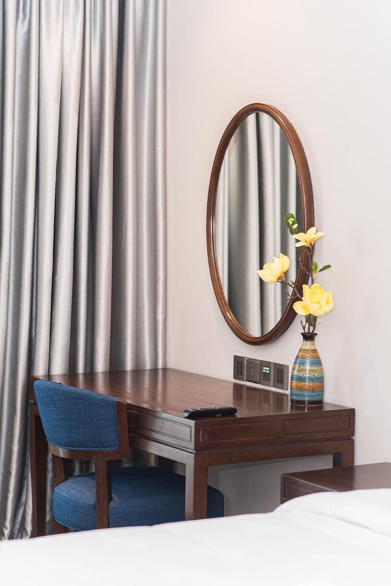 Luxury Apt Opposite Mykhe Beach Дананг Экстерьер фото